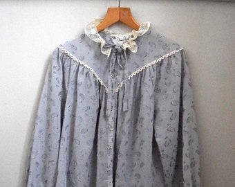 70s Annie Gough Cotton Prairie Blouse. Size 14. Ruffled, Grey. Gemini