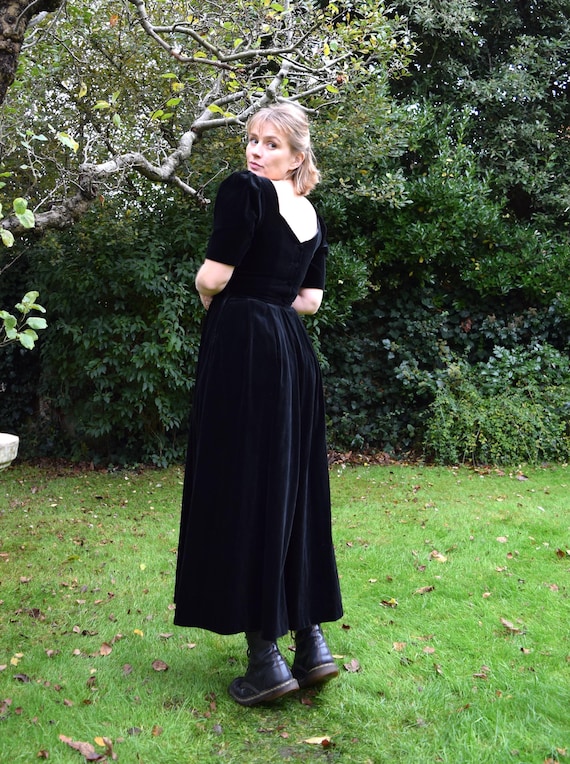 80s Laura Ashley Velvet Dress. UK 10 - 26" Waist. Midi, Black - Etsy