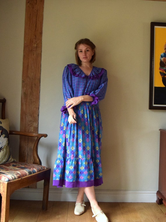 Mary MacFadden Silk Dress. 70s Midi Dress, pastel,