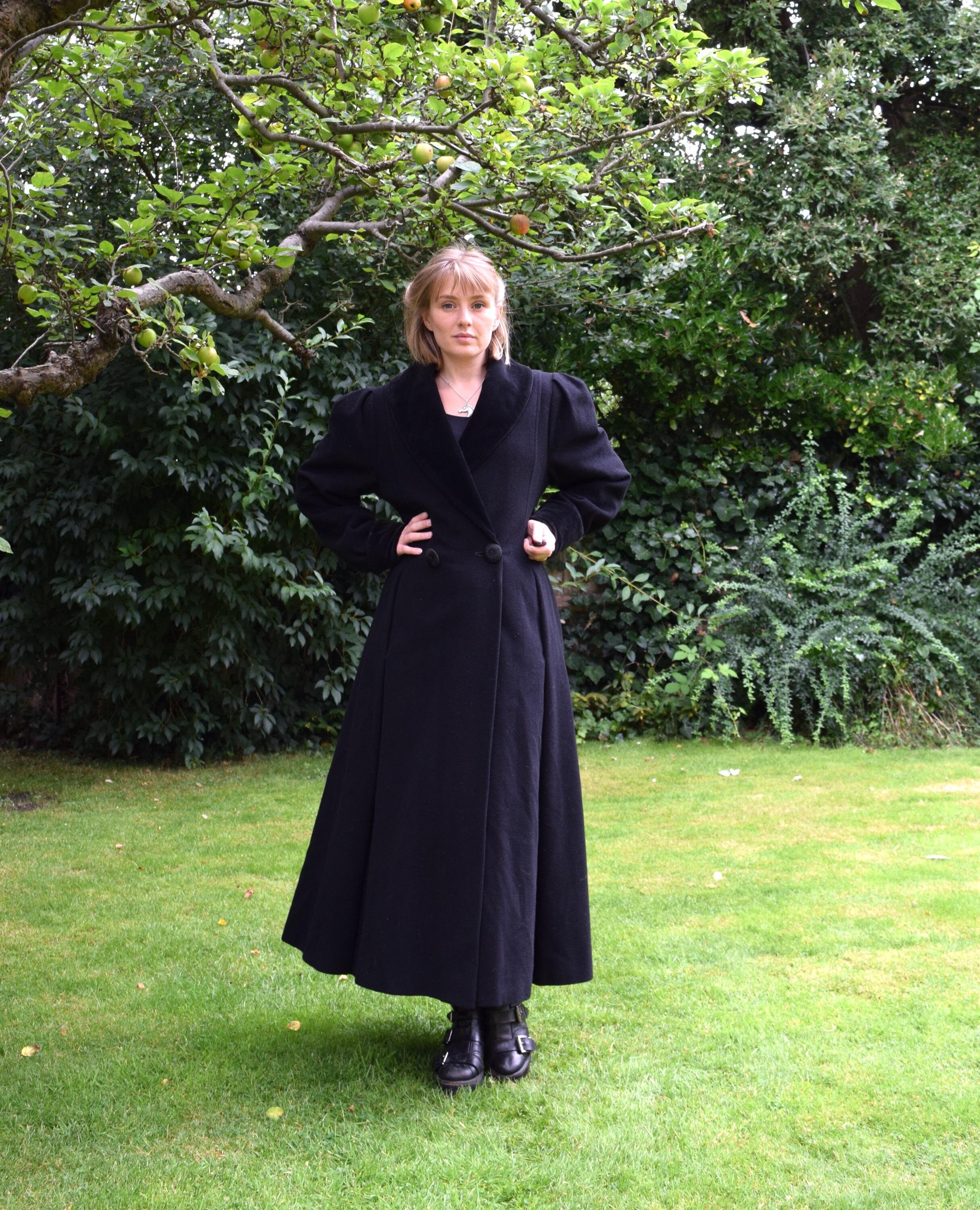 Laura Ashley Riding Size Cashmere and Wool, Velvet