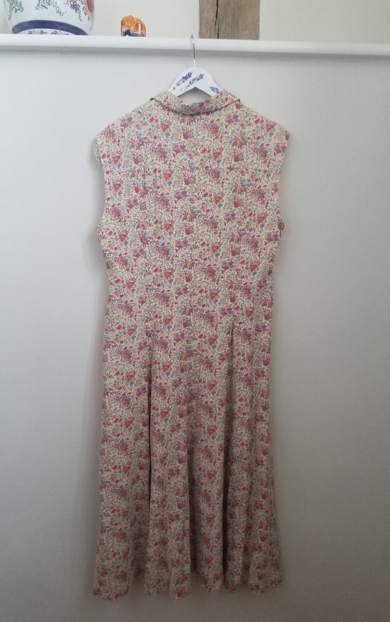 Vintage 70s Floral Tea Dress. Maxi.  Large - 47" … - image 9