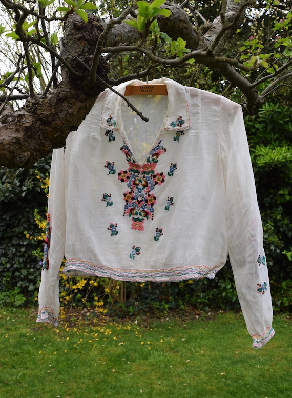 30s Embroidered Hungarian Blouse. 29" Waist. Crop… - image 1