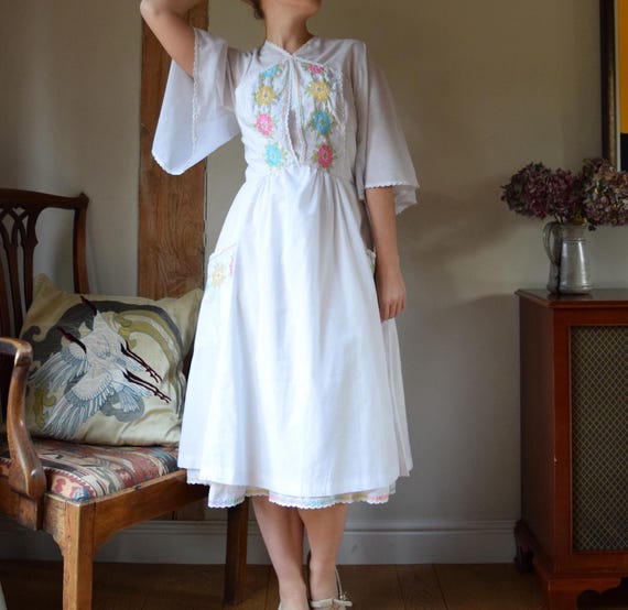 70s Annie Gough White Embroidered Dress. Small - 28" Waist. Cotton Mix