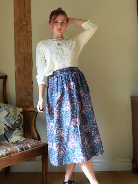 80s Laura Ashley Floral Midi Skirt. Size Small. Cotton & Mix, Elastic  Waist, Blue, Purple 