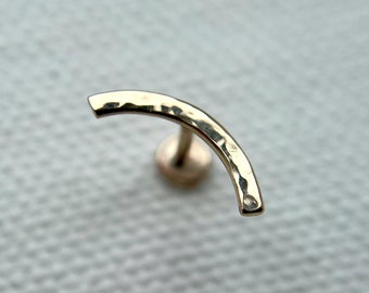 9ct Gold Hammered Conch Earring: Recycled Gold Piercing Jewelry