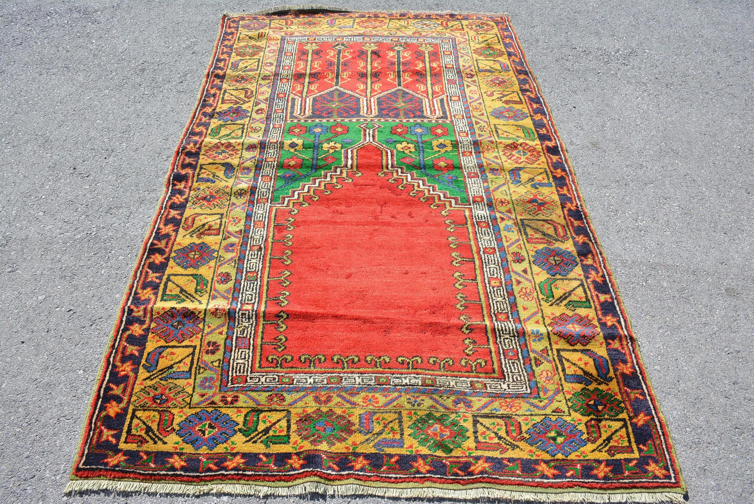 ヴィンテージ トルコ 祈祷用ラグ、手織りアナトリア カーペット、139 x