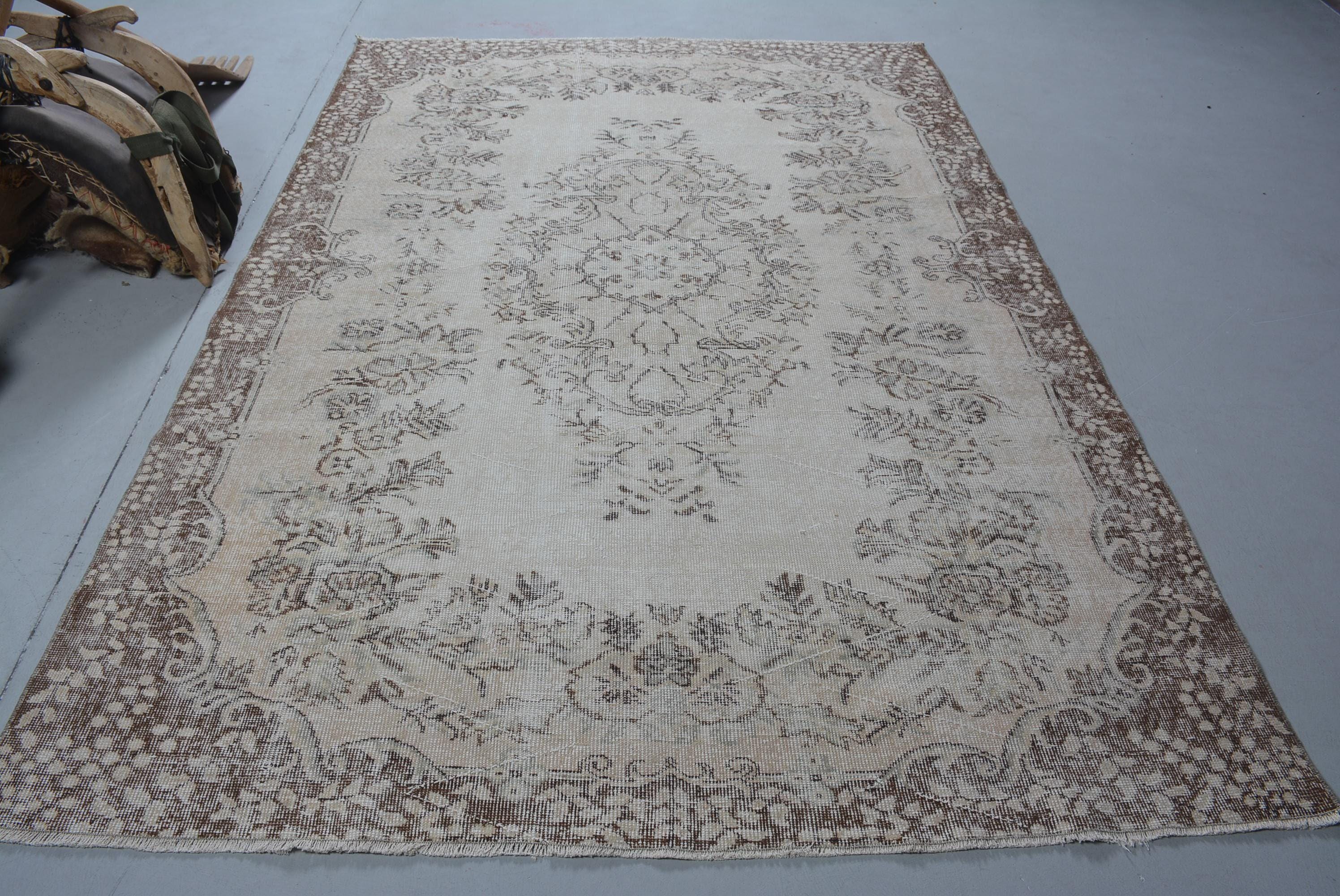 Buy Turkish Large Rug 6.1x8.8 Ft (185x268 Cm), Beige Oriental