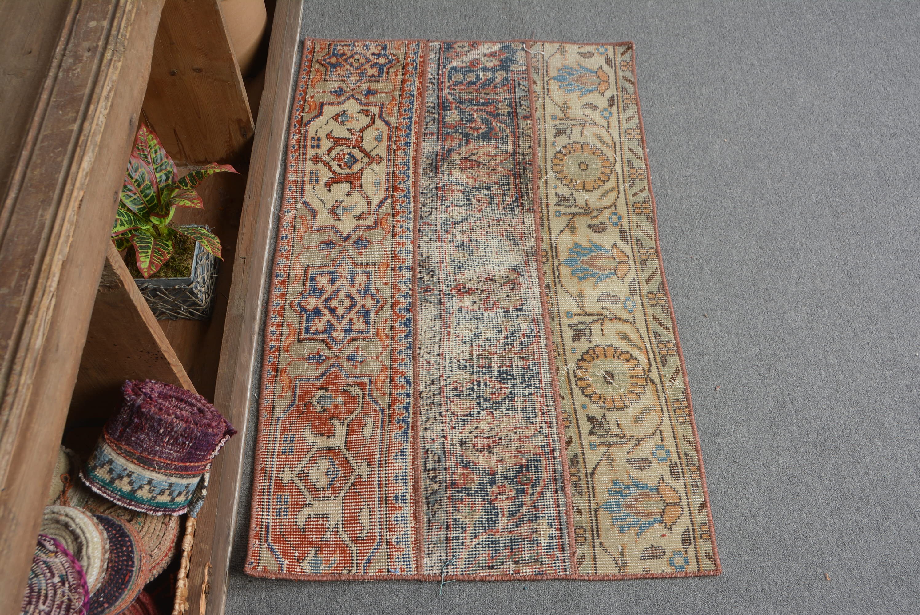 2.2x3.6 ft Small Rugs, Turkish Rug, Patchwork Rug, Vintage Rug, Antique Rug, Rugs For Entry, Beige Moroccan Rug, Small Turkish Rug, 13559