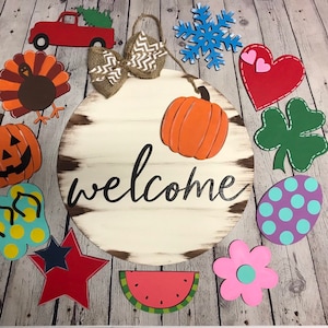 Interchangeable Welcome Door Hanger, Rustic Door Hanger, All Season Door Hanger, Housewarming Gift, Interchangeable Sign, New Home Gift