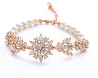 Gold cz bracelet, bridesmaid bracelet, cubic zirconia bracelet, zircon jewelry,  zircon bracelet, pearl bracelet, bridal pearl jewelry
