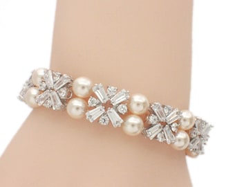 Pearl crystal bracelet, Art Deco, wedding bracelet, vintage style, Swarovski pearl, bridal bracelet, bridal jewelry, crystal bridal bracelet