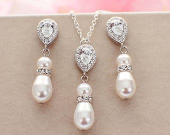 Pearl drop jewelry set, bridesmaid necklace, bridesmaid earrings, pearl necklace earring set, pearl bridal jewelry set, pearl wedding set