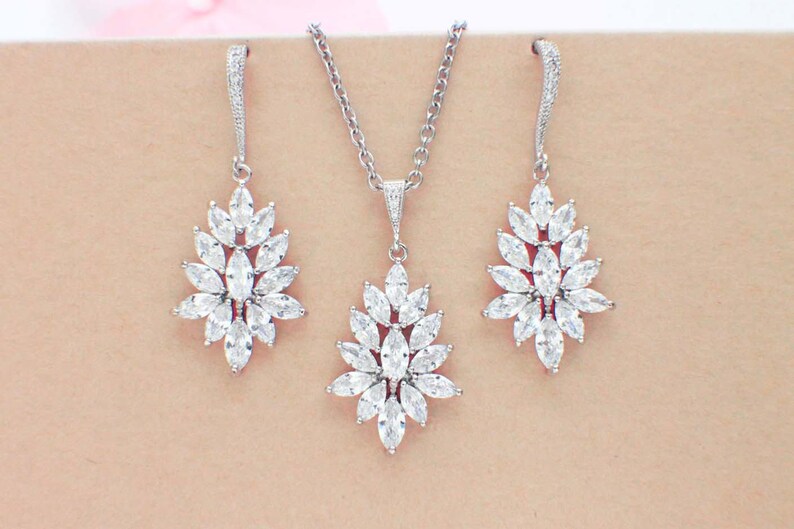 Bridal Party Jewelry Silver Bridesmaid Jewelry Set Maid of Etsy UK