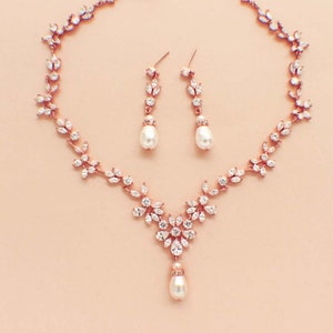 Crystal necklace set, Rose Gold, wedding jewelry set, wedding accessories, pearl bridal jewelry set, vintage style necklace set, weddings image 6