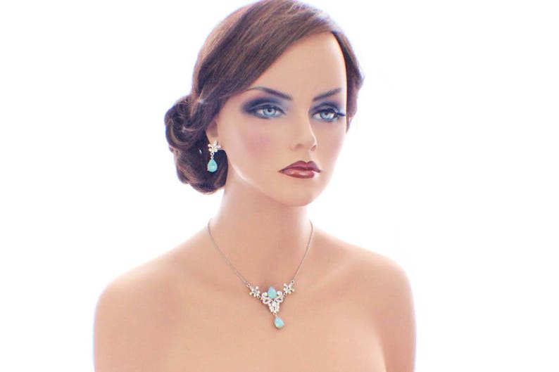 Vintage Style Jewelry Set Mint Blue Necklace Earring Set Etsy