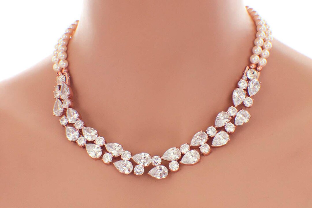 Rose Gold Backdrop Necklace, Pearl Bridal Necklace, Backdrop Wedding