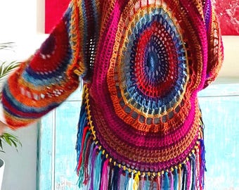 Wzór na szydełkowy kardigan z mandalą: Kolorowy sweter boho (wzór w formacie PDF)