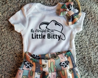 Bummies, Bummies Shorts, Baby outfit, Western baby, Country baby, Cowgirl, Cowboy boots, Baby gift, ready to ship, handmade, Baby Girl