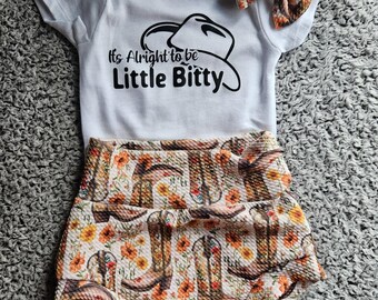 Conjunto Western para bebé: Body, pantalones cortos Bummies y diadema con lazo