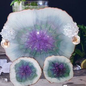Enchanted Garden Resin Geode Tray and 2 Coasters