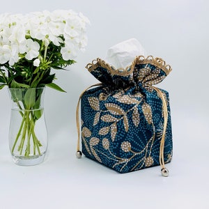 Tissue Box Cover, Floral Tissue Box Cover,  Fabric Box Cover, Tissue Box Holder, Green Tissue Box, Fabric Tissue Box Cover, Tissue Holder