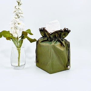 Tissue Box Cover / Moss Green Tissue Box Cover / Fabric Box Cover / Tissue Box Holder / Tissue Box / Fabric Tissue Box Cover / Tissue Holder