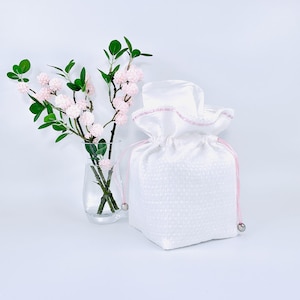 Pure Linen Tissue Box Cover / Fabric Box Cover / Tissue Box Holder / Tissue Box Cover / Fabric Tissue Box Cover / White Tissue Box Cover