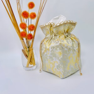 Floral Fabric Tissue Box Cover: Handmade Novelty Tissue Holder