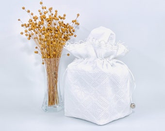 Pure Linen Tissue Box Cover, Fabric Box Cover, Tissue Box Holder, Tissue Box Cover, Fabric Tissue Box Cover, White Tissue Box Cover