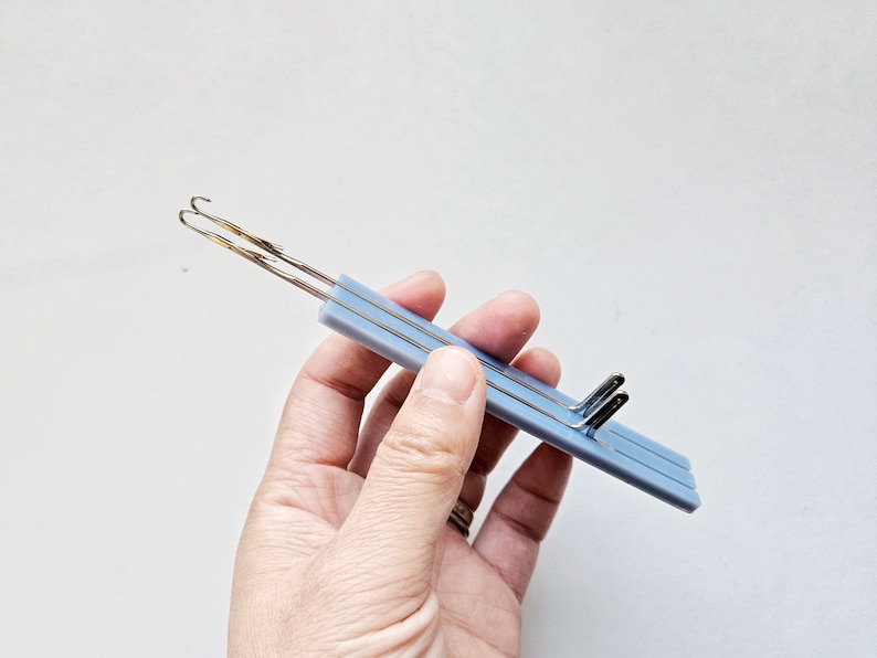 3d printed knitting machine double latch tool 5mm in hanc