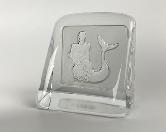 Vintage Nybro Sweden Clear Glass Aquarius Paperweight, Water Bearer Zodiac Sign, Aquarius Gift