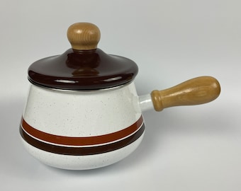 Vintage Enamelware Saucepan w/ Speckles and Brown Stripe Design, Wood Handle/Knob