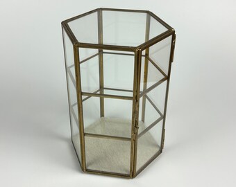 Vintage Tabletop Brass and Glass Display Cabinet, Curio Cabinet, vHexagonal w/ 3 Shelves