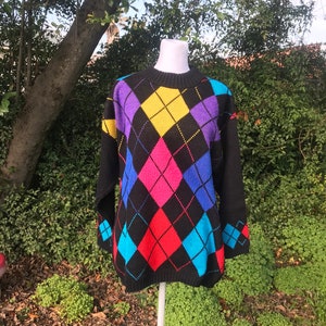 Vintage Knit Diamond Pattern Eighties Sweater size Medium Black with multicolored diamonds
