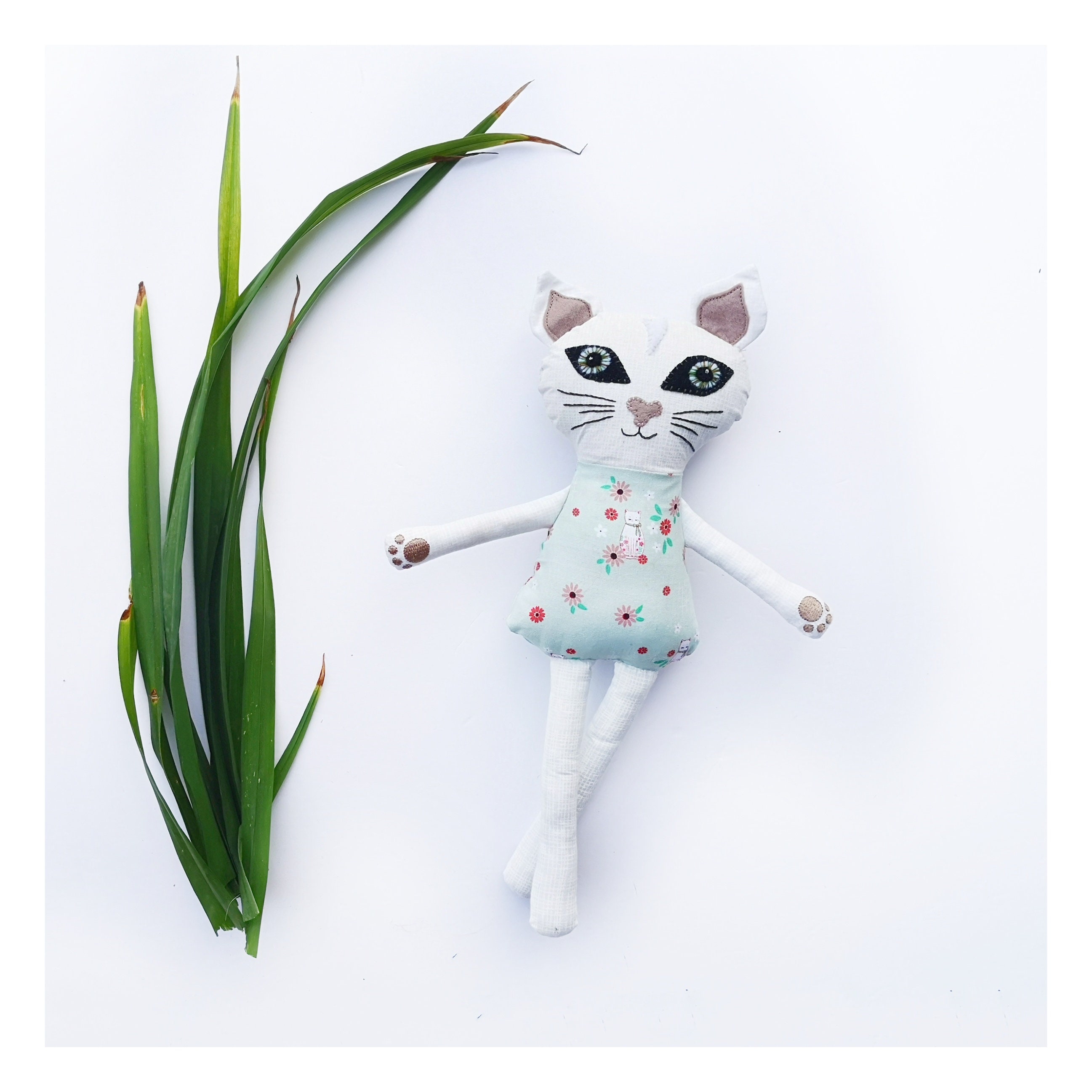 Kitty Doll Sewing Machine and Hand Embroidery Pattern Etsy