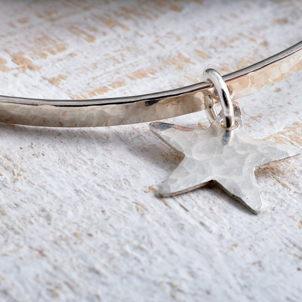 Sterling silver handmade solid silver D shaped inside profile hammered bangle bracelet 925 with star charm