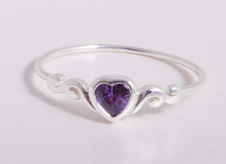 Sterling silver 925 amethyst crystal heart ring P 12
