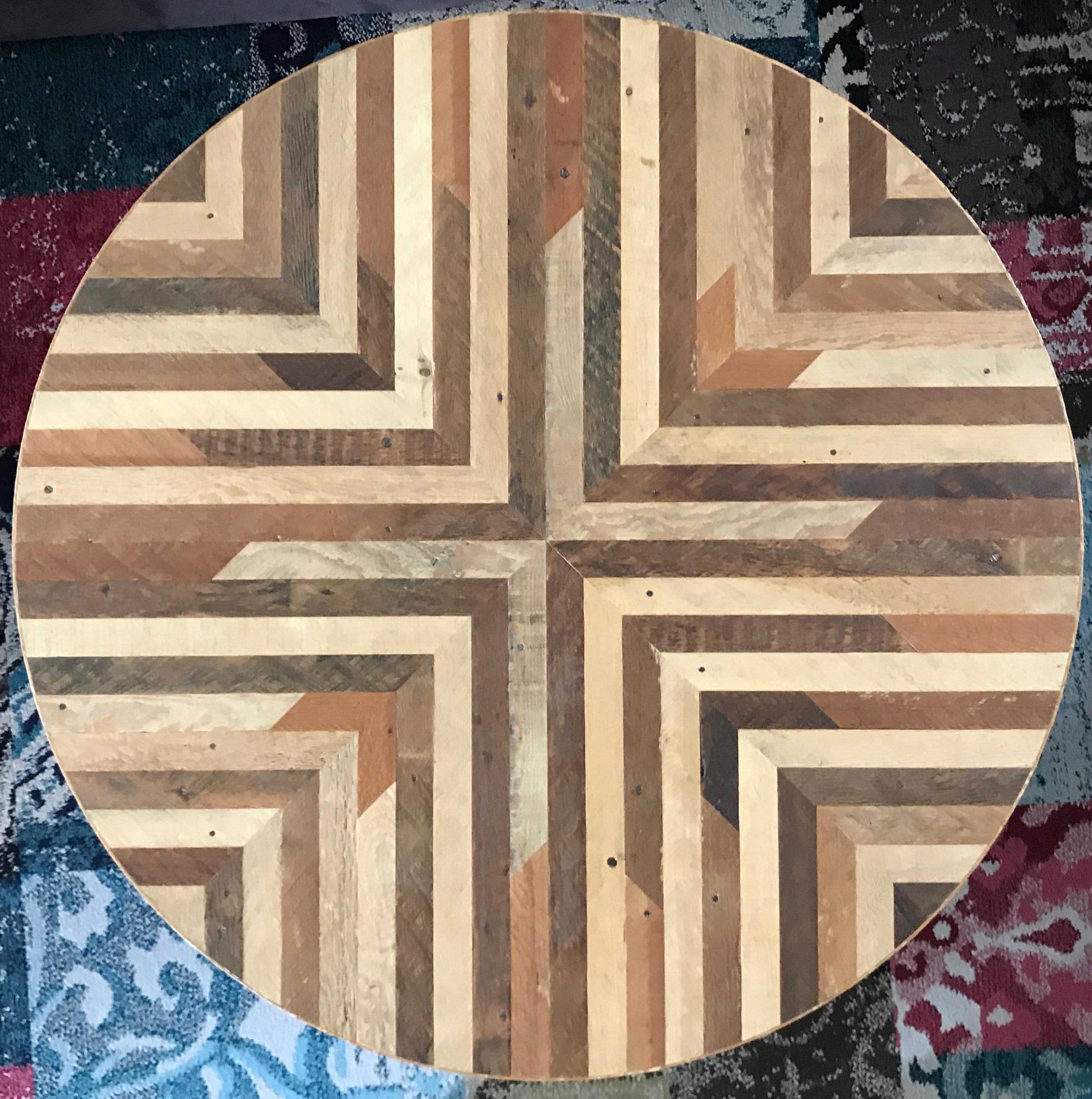 Round Reclaimed Wood Coffee Table | X Pattern - Etsy Round Reclaimed Wood Coffee Table | X Pattern - Etsy