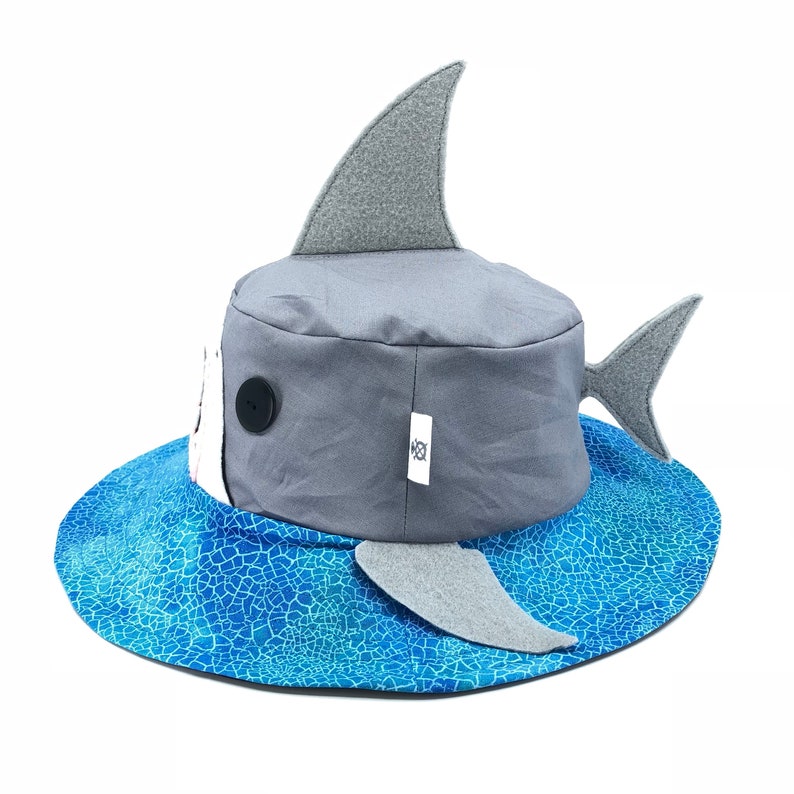 Great White Shark Fish sun hat for kids and adults. Great bucket hat for fishing, guaranteed lots of fun. Great sun protection. Big teeth image 4