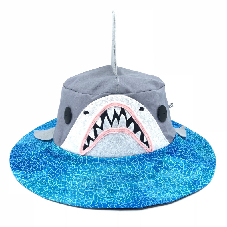 Great White Shark Fish sun hat for kids and adults. Great bucket hat for fishing, guaranteed lots of fun. Great sun protection. Big teeth image 2