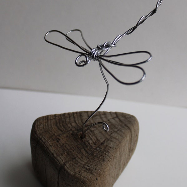 Dragonfly, Wire Sculpture, Dragonfly Sculpture, Wire and Wood, Port Orford, Oregon, Wire dragonfly, Wire Art,