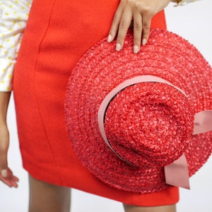 1960s/70s Red Straw Oversized Sun Hat w/Bow Accent image 4