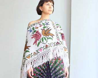 60s/70s Hand Knit Loomed Wool Cropped Turtledove Poncho