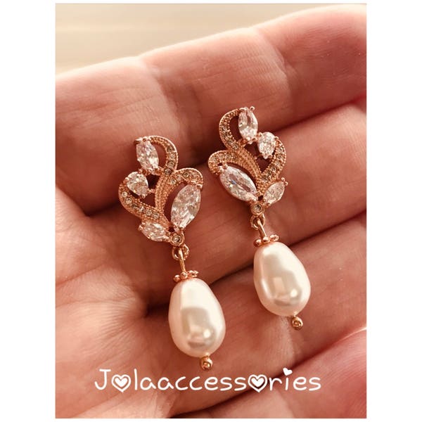 Swarovski pearl cubic zirconia wedding earrings rose gold pearl earrings bridal earrings pink gold wedding earrings bridesmaid bride jewelry