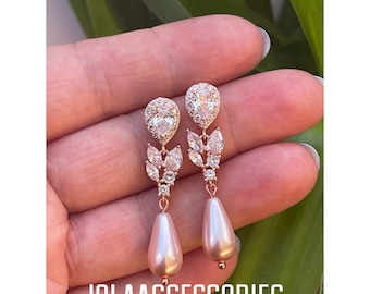 Blush pink Swarovski pearl cubic zirconia wedding earrings rose gold pearl earrings bridal earrings pink gold clip on earrings bridesmaid