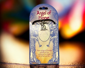 Inspirational collier pendentif talisman « Ange de l'espoir » en étain sans plomb (2,2 x 1,8 cm) avec carte de message édifiante