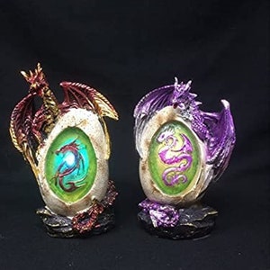 Pair of Dragons Guarding Egg LED Light Sculpture Statue Dragon Collection Figurine Ornament