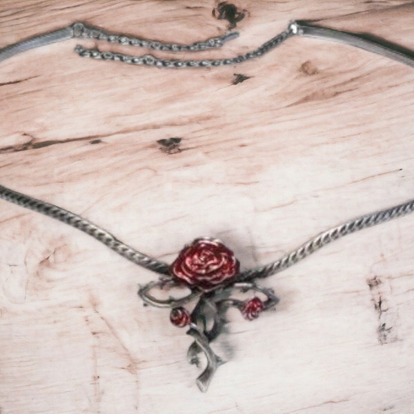 Elegant Aphrodite Tiara Hoop Necklace - Metal Hand Fasting Ceremony Choker with Rose Detail, Romantic Bridal Headpiece, Enchanting Jewellery
