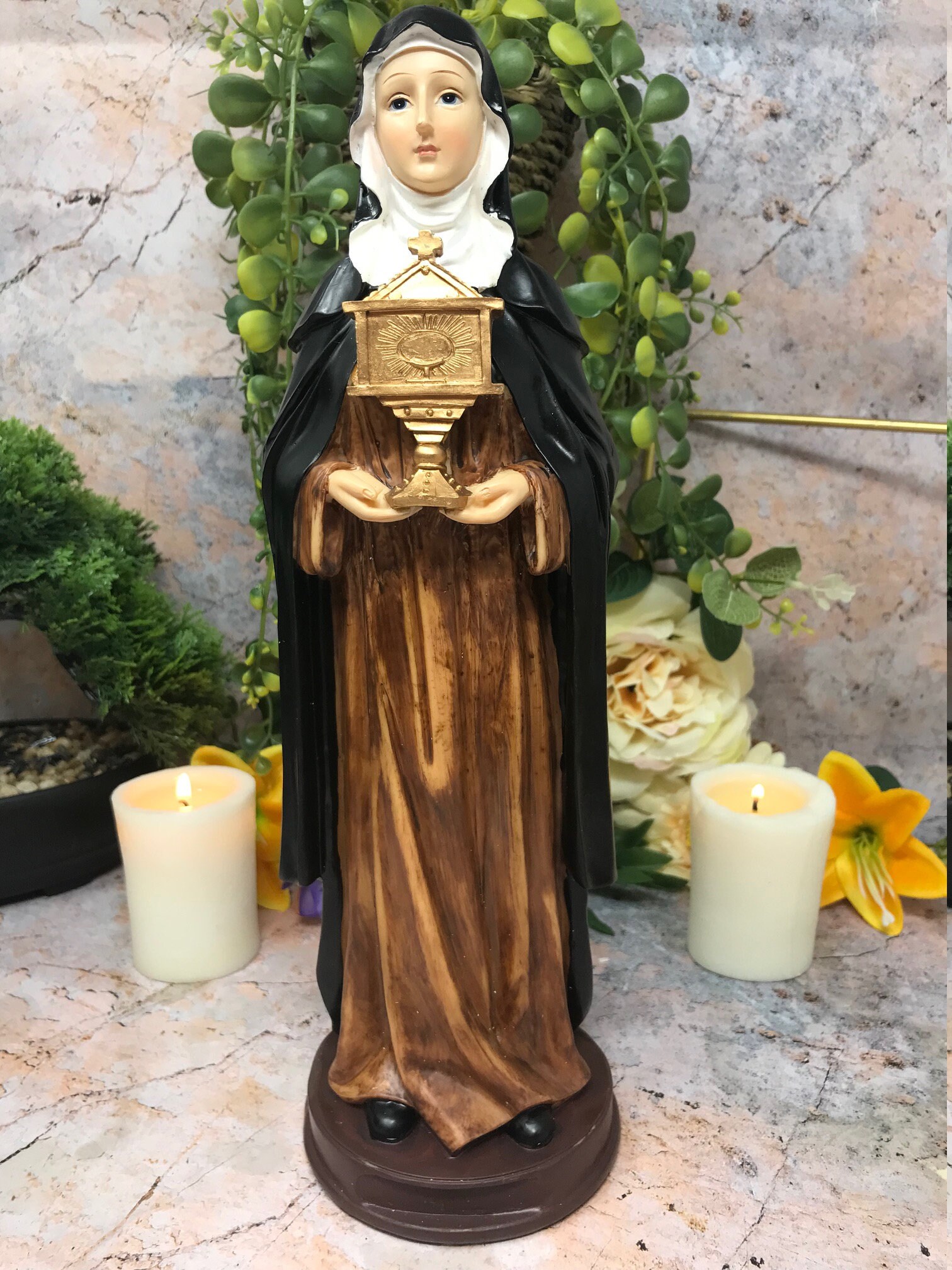 Saint Clare of Assisi Statue Catholic Sculpture Religious - Etsy