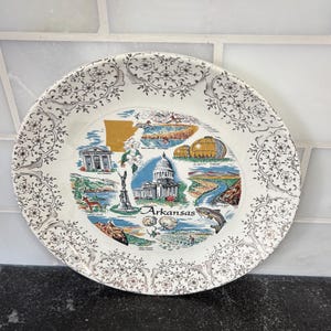 Arkansas souvenir  ceramic plate